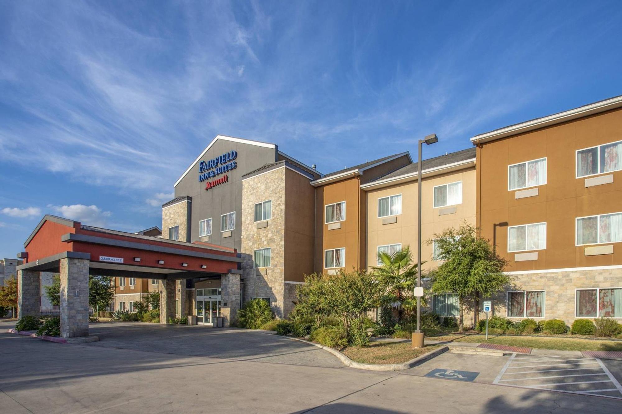 Fairfield Inn And Suites By Marriott San Antonio Boerne Eksteriør billede